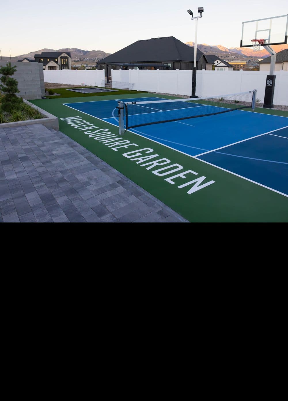 Custom Madsen Square Garden logo