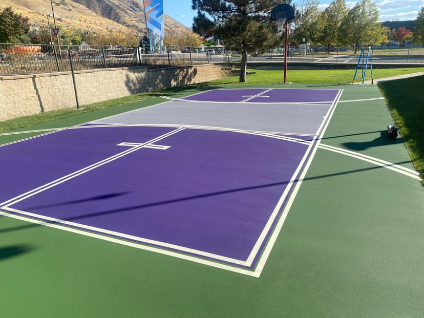 Vantage Point Court resurfacing - line taping